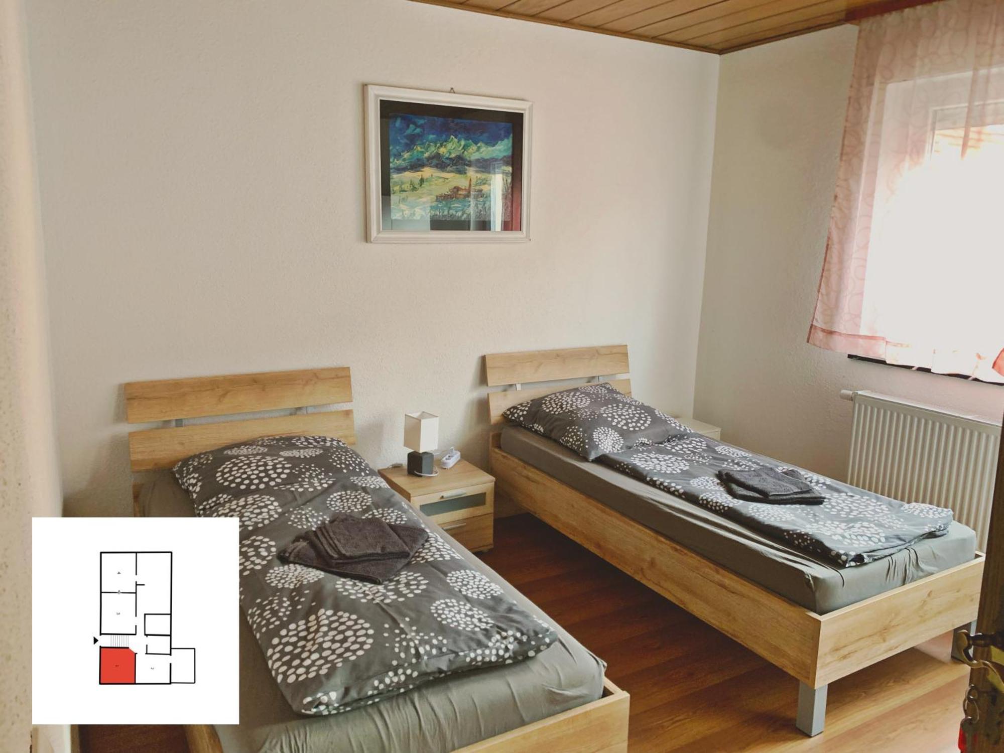 Monteurzimmer Ferienwohnung Kati Apt 1 Альбштадт Екстер'єр фото