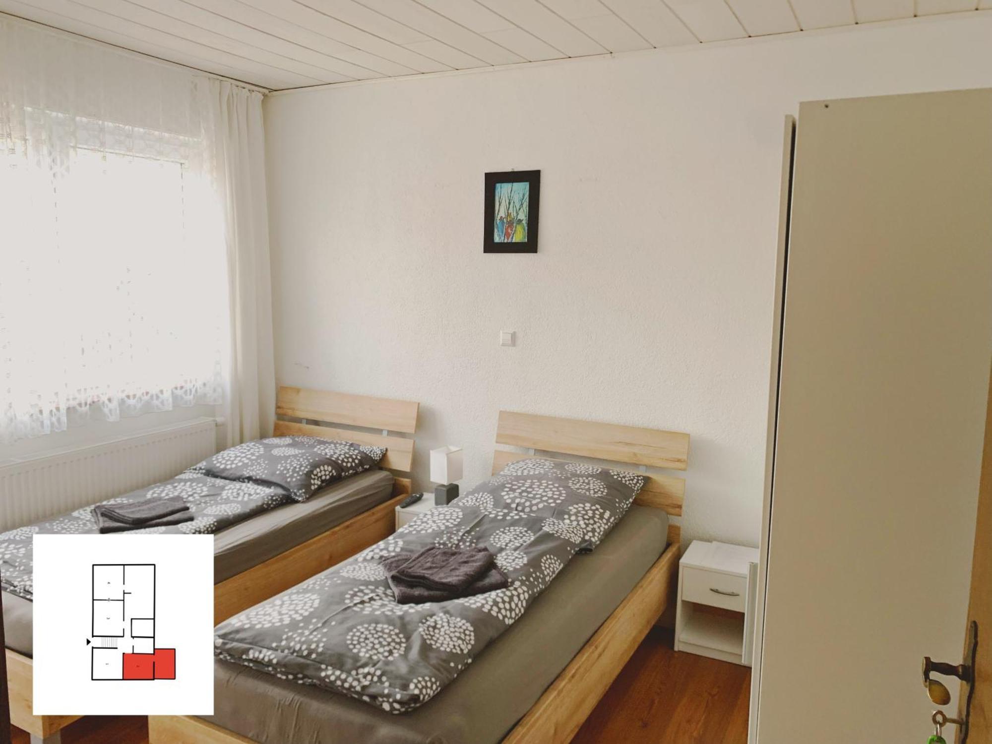 Monteurzimmer Ferienwohnung Kati Apt 1 Альбштадт Екстер'єр фото